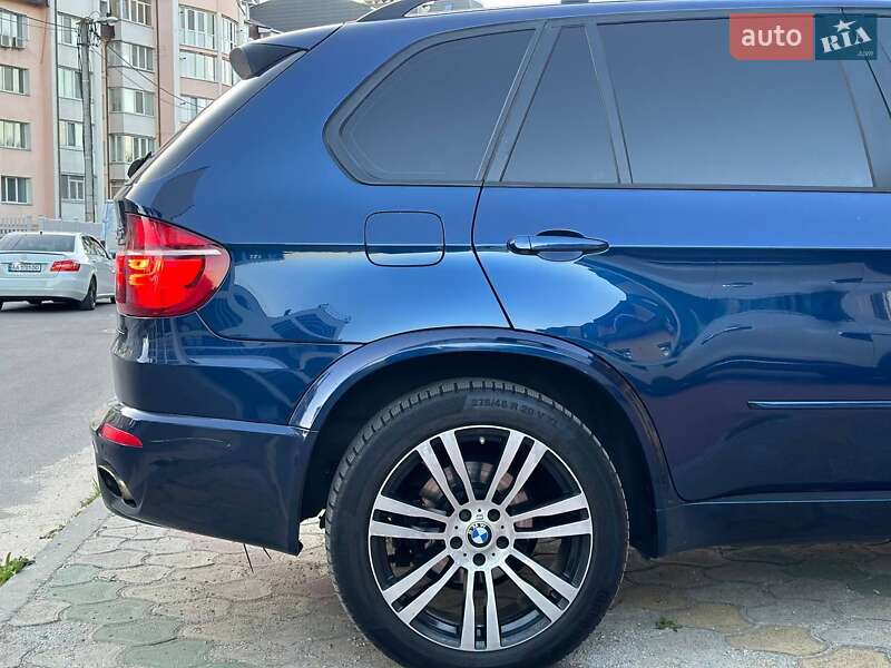 Внедорожник / Кроссовер BMW X5 2011 в Чернигове
