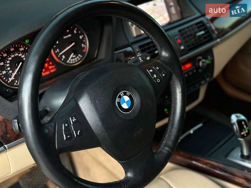 Внедорожник / Кроссовер BMW X5 2011 в Чернигове