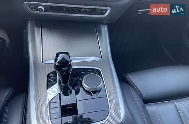Внедорожник / Кроссовер BMW X5 2022 в 