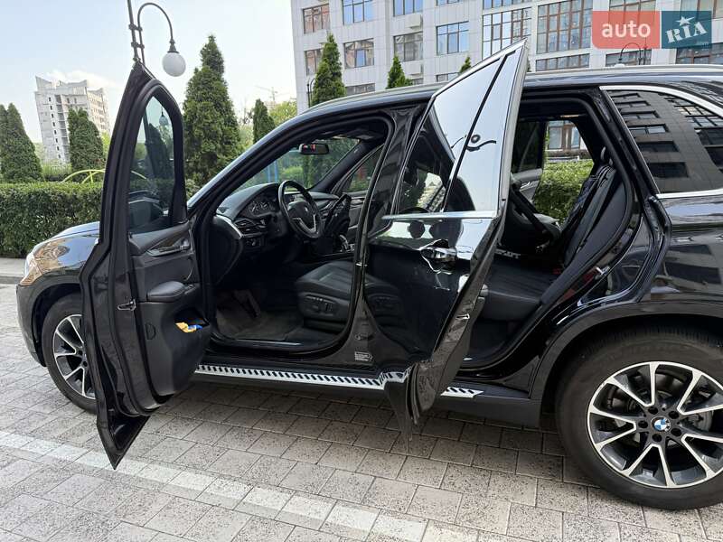 Позашляховик / Кросовер BMW X5 2017 в Києві