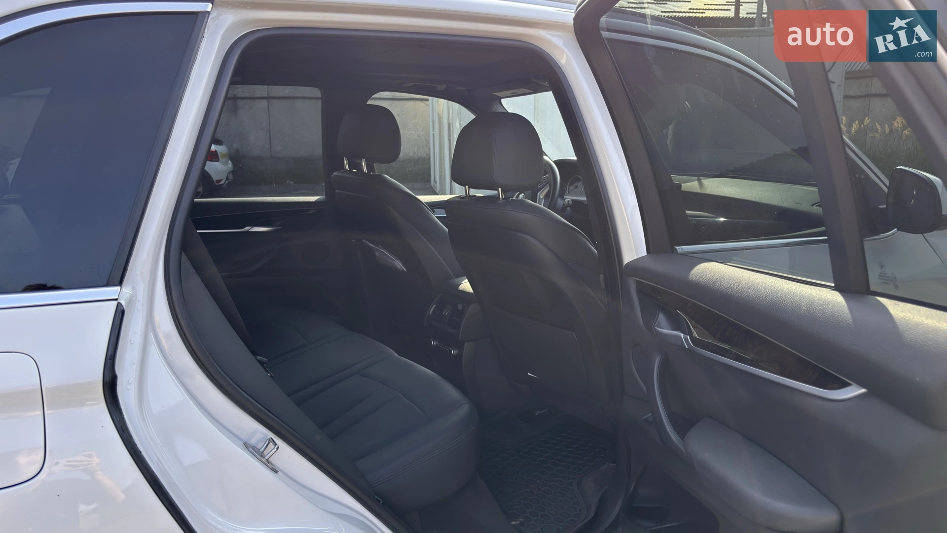2018 BMW X5 - мініатюра 16