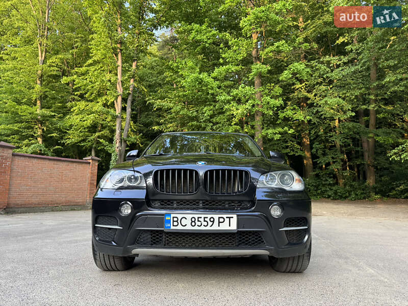 Внедорожник / Кроссовер BMW X5 2012 в Львове