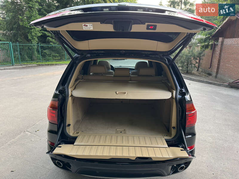 Внедорожник / Кроссовер BMW X5 2012 в Львове
