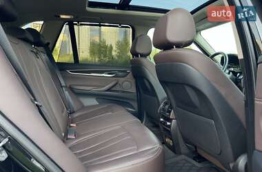 Позашляховик / Кросовер BMW X5 2018 в 