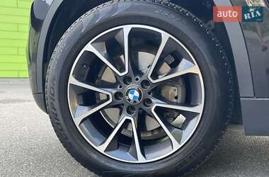 Позашляховик / Кросовер BMW X5 2018 в 