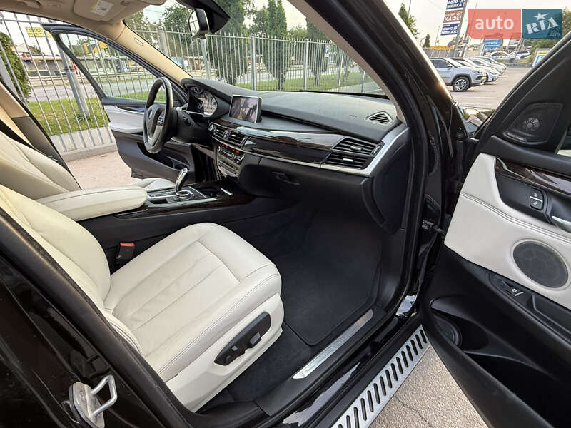 Внедорожник / Кроссовер BMW X5 2014 в Полтаве