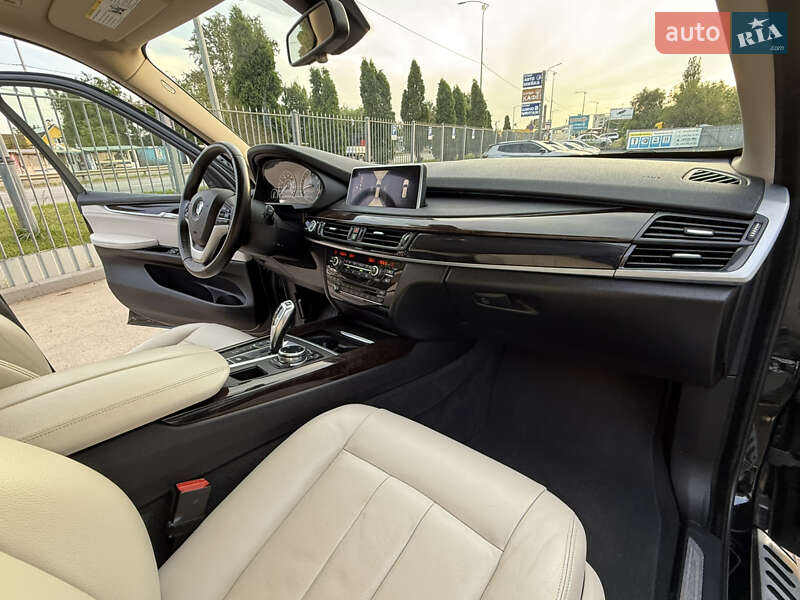 Внедорожник / Кроссовер BMW X5 2014 в Полтаве