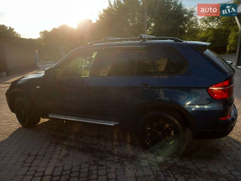 Внедорожник / Кроссовер BMW X5 2012 в Львове