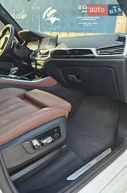 Внедорожник / Кроссовер BMW X5 2018 в 