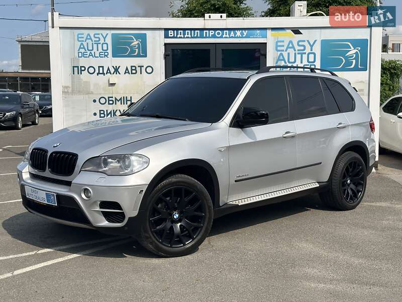 BMW X5 2011