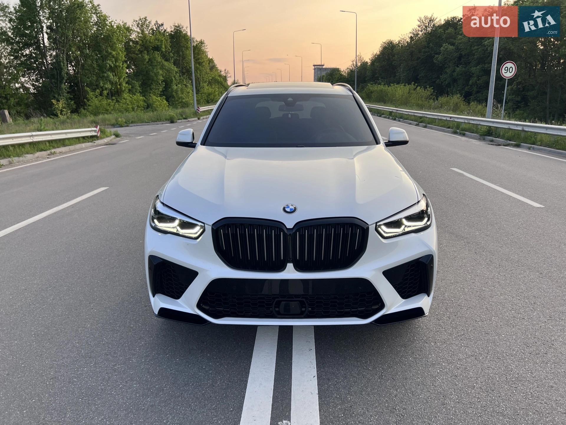 2019 BMW X5 - мініатюра 2
