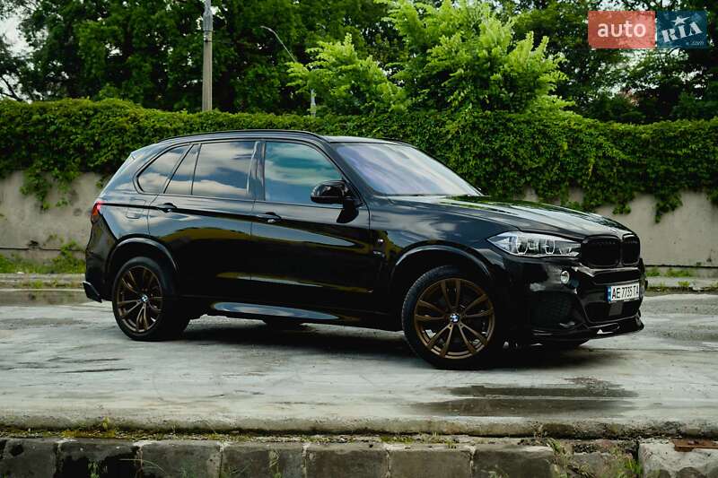 Позашляховик / Кросовер BMW X5 2015 в Києві