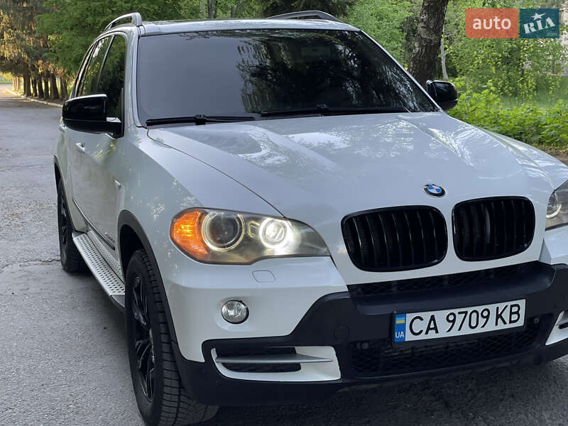Внедорожник / Кроссовер BMW X5 2009 в Бершади