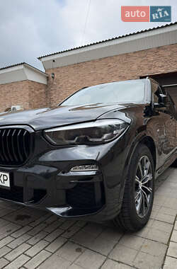 Внедорожник / Кроссовер BMW X5 2019 в 