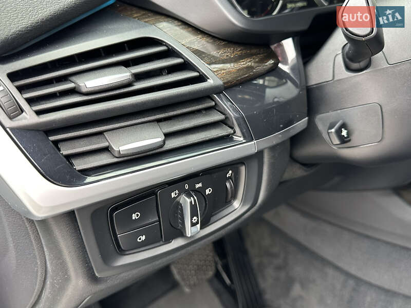 Позашляховик / Кросовер BMW X5 2015 в Києві