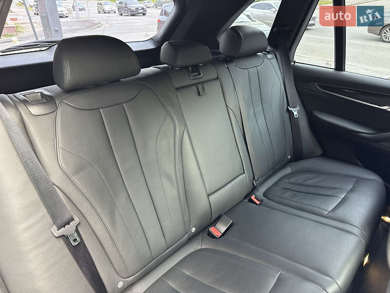Позашляховик / Кросовер BMW X5 2015 в Києві