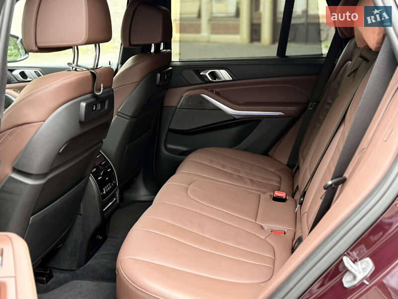 Внедорожник / Кроссовер BMW X5 2020 в Одессе