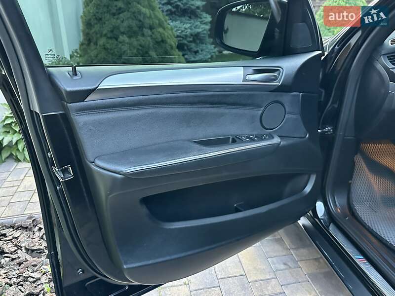 Позашляховик / Кросовер BMW X5 2010 в Вінниці