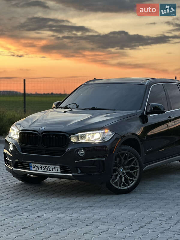 Внедорожник / Кроссовер BMW X5 2018 в 