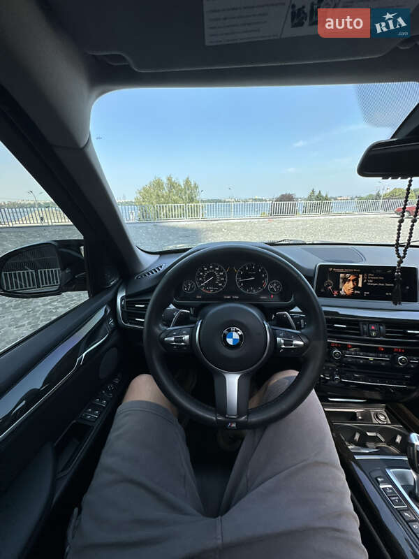 Позашляховик / Кросовер BMW X5 2016 в Дніпрі