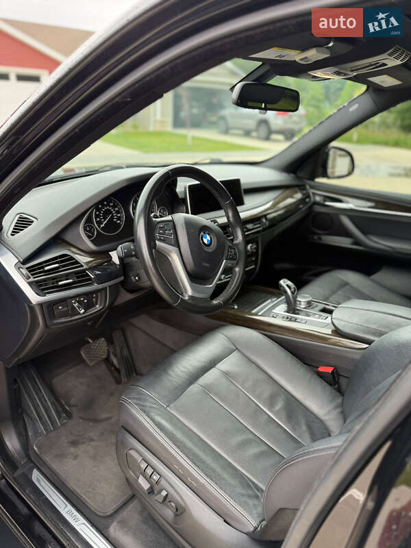 Позашляховик / Кросовер BMW X5 2018 в Чернівцях