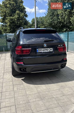 Позашляховик / Кросовер BMW X5 2013 в 