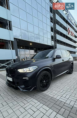 Позашляховик / Кросовер BMW X5 2020 в Києві