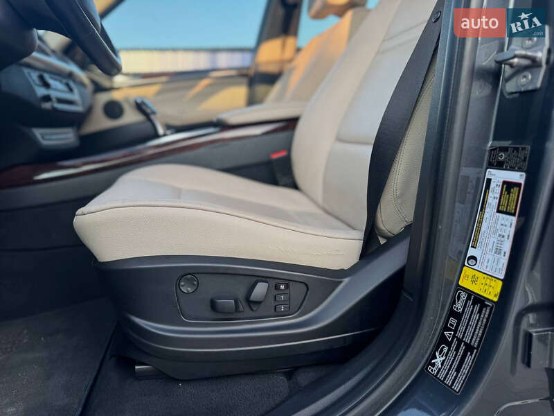 Внедорожник / Кроссовер BMW X5 2010 в Ивано-Франковске
