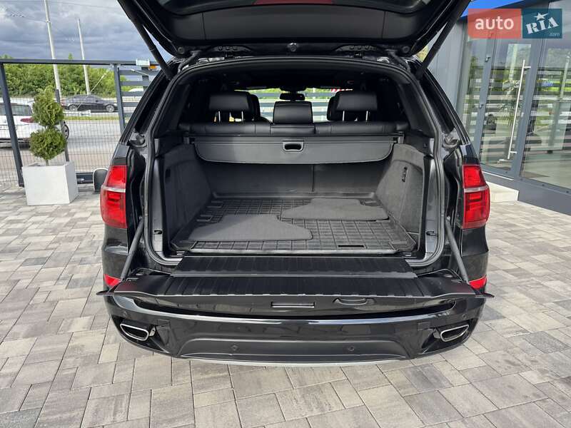 Позашляховик / Кросовер BMW X5 2012 в Рівному