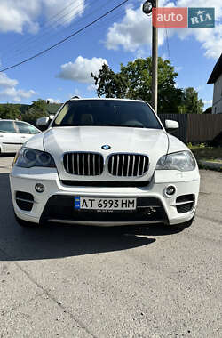 Внедорожник / Кроссовер BMW X5 2013 в 