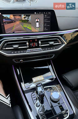 Внедорожник / Кроссовер BMW X5 2019 в 