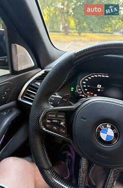 Внедорожник / Кроссовер BMW X5 2019 в 