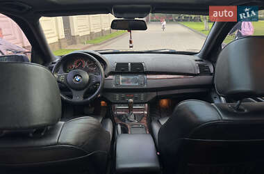 Внедорожник / Кроссовер BMW X5 2004 в 