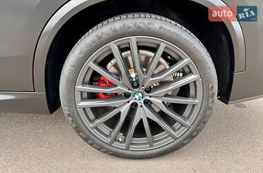 Позашляховик / Кросовер BMW X5 2022 в 