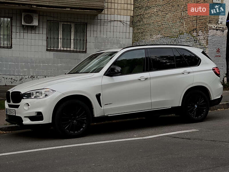 Внедорожник / Кроссовер BMW X5 2015 в Киеве