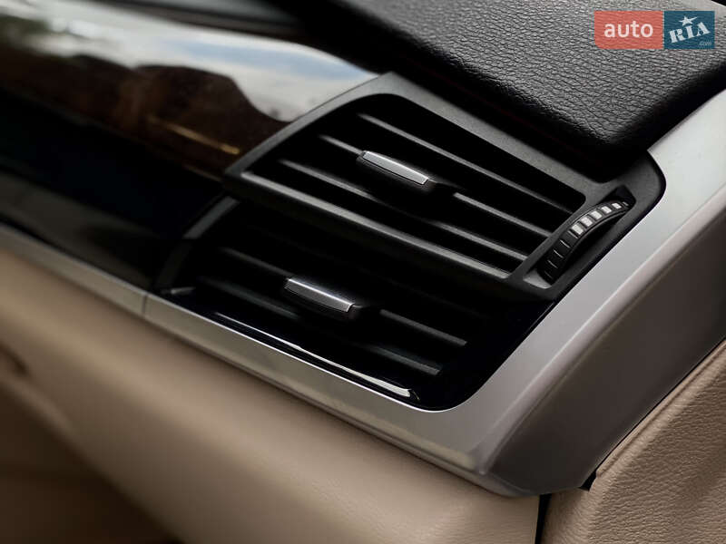 Внедорожник / Кроссовер BMW X5 2015 в Киеве