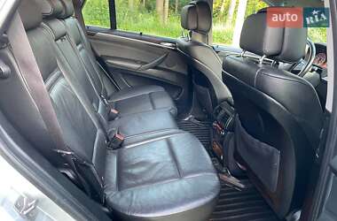Внедорожник / Кроссовер BMW X5 2012 в 