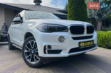 Позашляховик / Кросовер BMW X5 2017 в 
