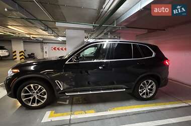 Внедорожник / Кроссовер BMW X5 2022 в Киеве
