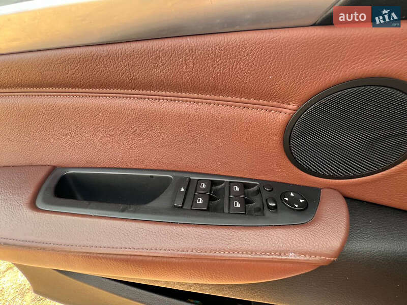 Внедорожник / Кроссовер BMW X5 2011 в Николаеве