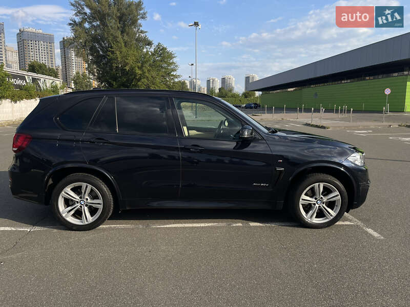 Внедорожник / Кроссовер BMW X5 2017 в 
