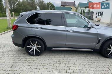 Позашляховик / Кросовер BMW X5 2015 в 