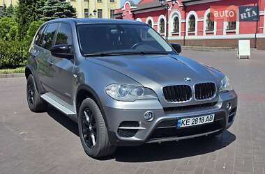 Внедорожник / Кроссовер BMW X5 2011 в Каменском