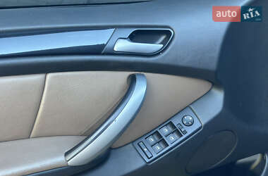 Позашляховик / Кросовер BMW X5 2006 в 