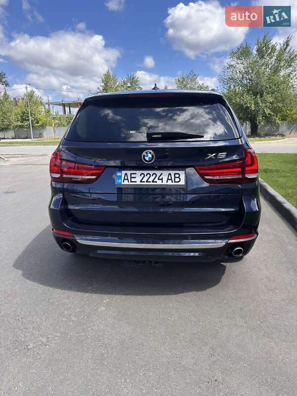 Позашляховик / Кросовер BMW X5 2015 в Дніпрі
