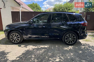 Внедорожник / Кроссовер BMW X5 2023 в Буче