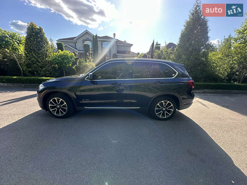 Внедорожник / Кроссовер BMW X5 2014 в Ровно