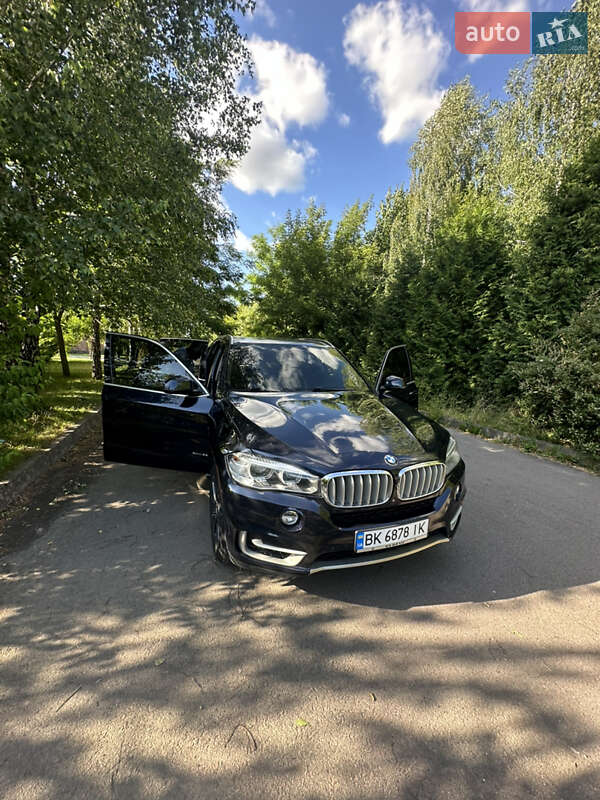 Внедорожник / Кроссовер BMW X5 2014 в Ровно