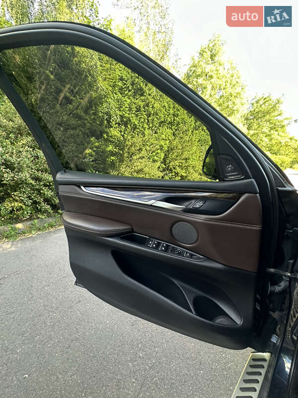 Внедорожник / Кроссовер BMW X5 2014 в Ровно