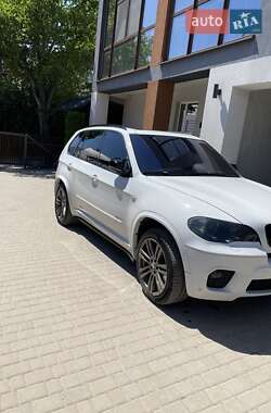 Внедорожник / Кроссовер BMW X5 2011 в Черновцах